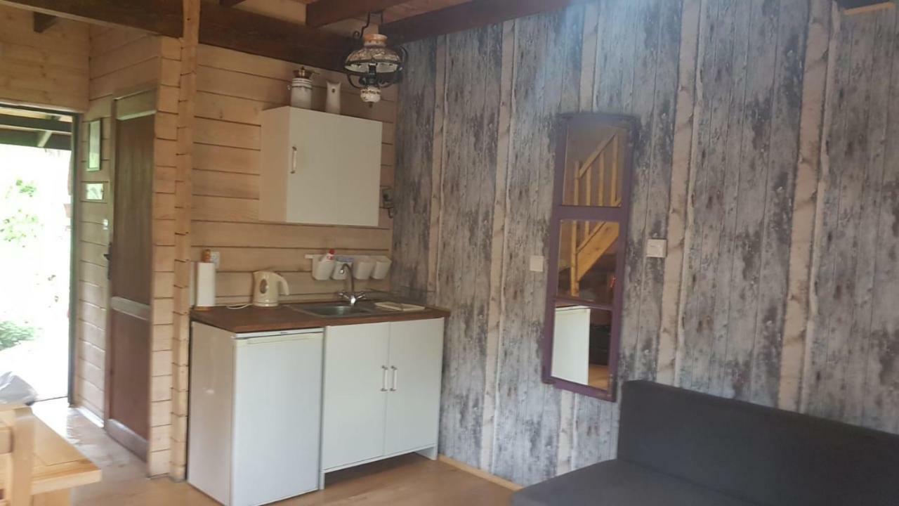 Chata Starych Znajomych Sanok Bagian luar foto